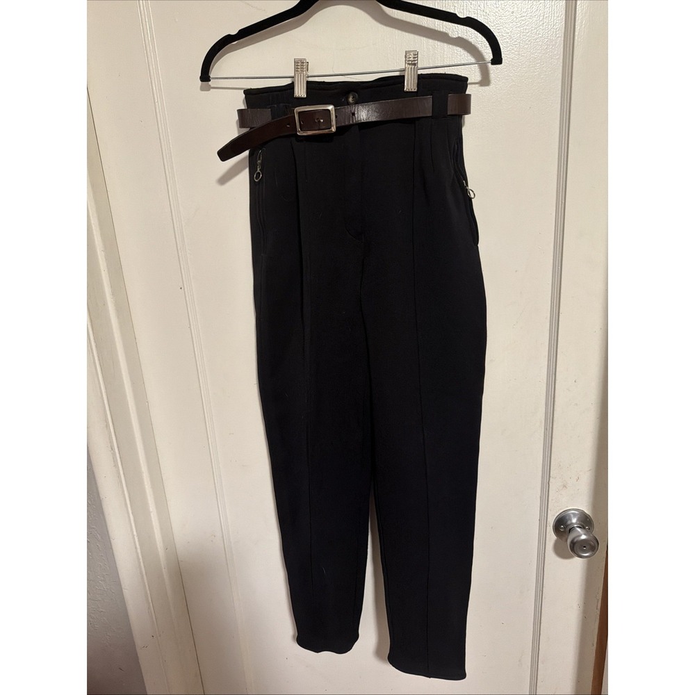Post Card Navy  Size 6 ski snow pants with zip  pockets & leather belt Floral
